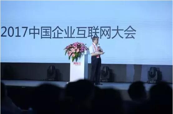 邬贺铨.jpg 邬贺铨.jpg